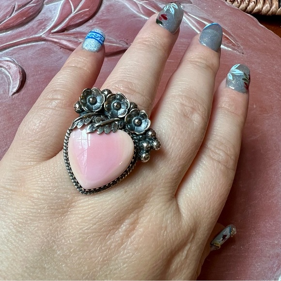 925 Sterling Silver Queen Conch Heart Floral Ring Size 8 Southwestern Statement - Picture 7 of 11